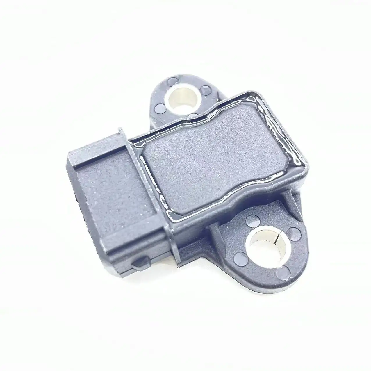 1pc MD374437 Ignition Failure Sensor For MMITS-UBISHI PA-JERO  MD315784 MD354655 J5T60572 27370-38000 2737038000 J5T