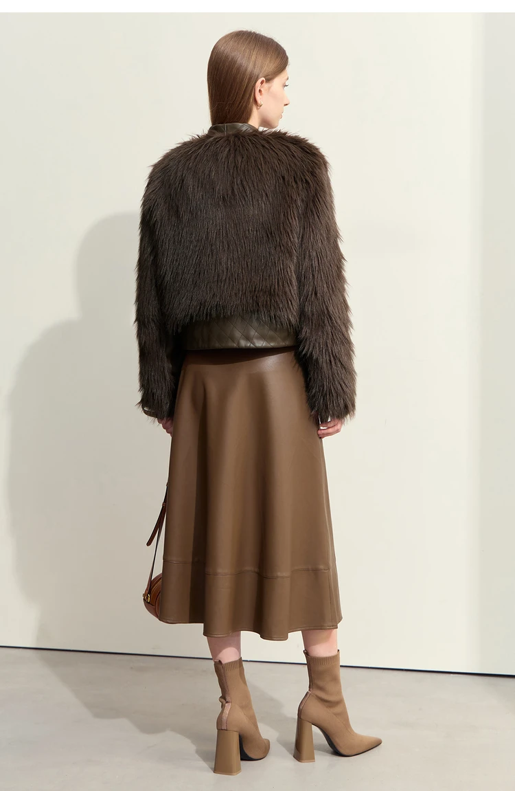 AMII 2026 Winter New Fur Jacket Solid Color Modern Warm Outerwear V-neck Imitation Fur Loose Spliced PU Top Female 12424012