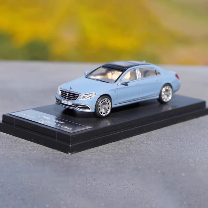 

Diecast 1:64 Scale Benz S-CLASS S600 Maybach Alloy Car S680 Simulation Model Static Display Collectible Gift Souvenir Decration