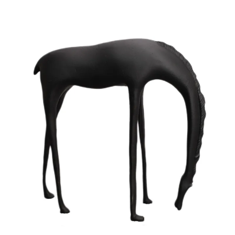 

New Chinese creative retro giraffe ornament, American home bedroom living room study office coffee table personality