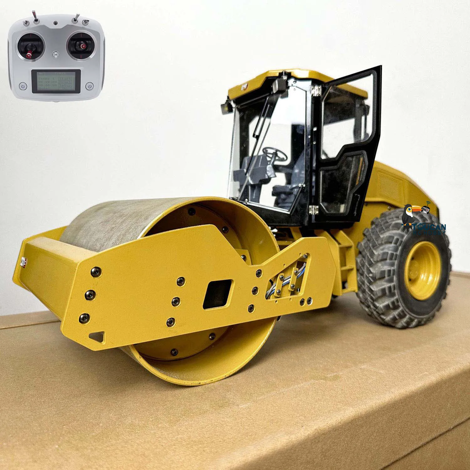 Toys JZM 1/12 Metal RC Road Roller CS11 Remote Control Toucan Engineering Vehicles Painted Assembled Car Light System Model