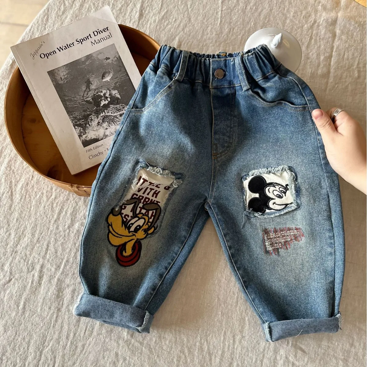 Baby Boys Girls Straight Jeans 2024 Spring Autumn New Kids Cartoon Mickey Mouse Embroidery Denim Pants Children Casual Trousers