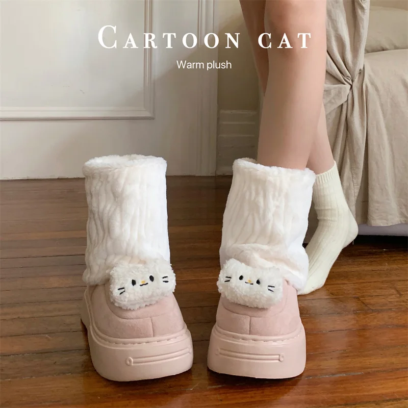 2025 Sanrio Hello Kitty Stivali da neve Anime Scarpe invernali in cotone Carino Y2K Ragazza calda Outdoor Fondo spesso antiscivolo Stivali al polpaccio Regali