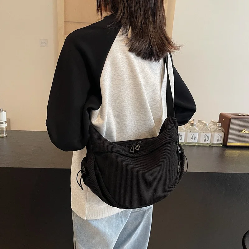 سروال قصير حقيبة كروسبودي للنساء حقيبة كتف الزلابية حقيبة خفيفة الوزن بسيطة مخططة حقائب السفر محفظة وحقائب اليد SUмка Sac