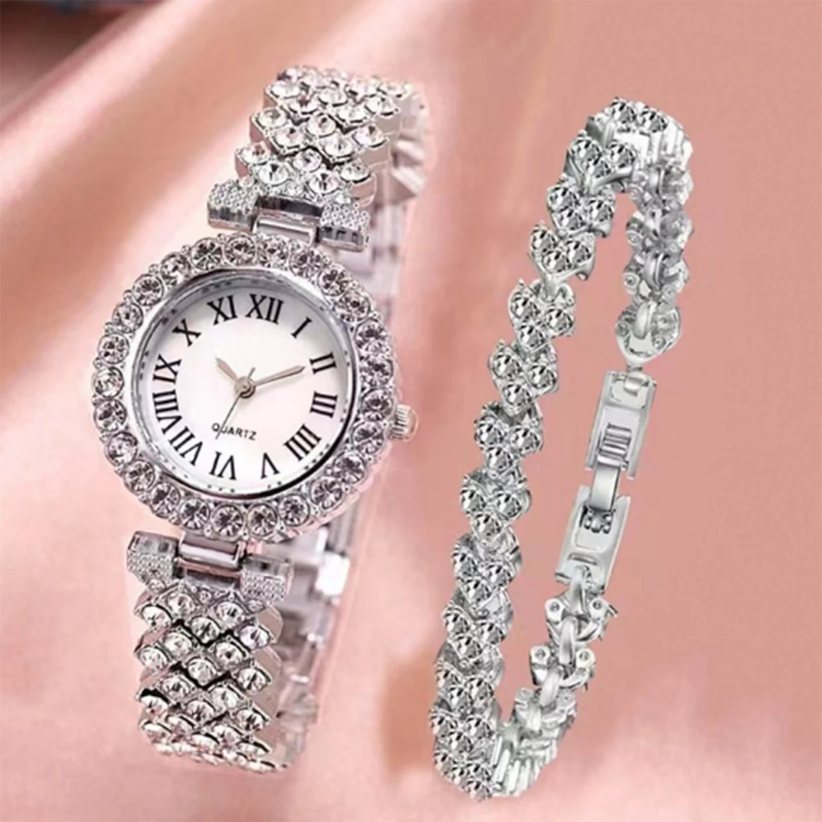 Explosive fashion Roman print diamond women\'s watch Women\'s quartz watch bracelet women\'s watch set(No box)