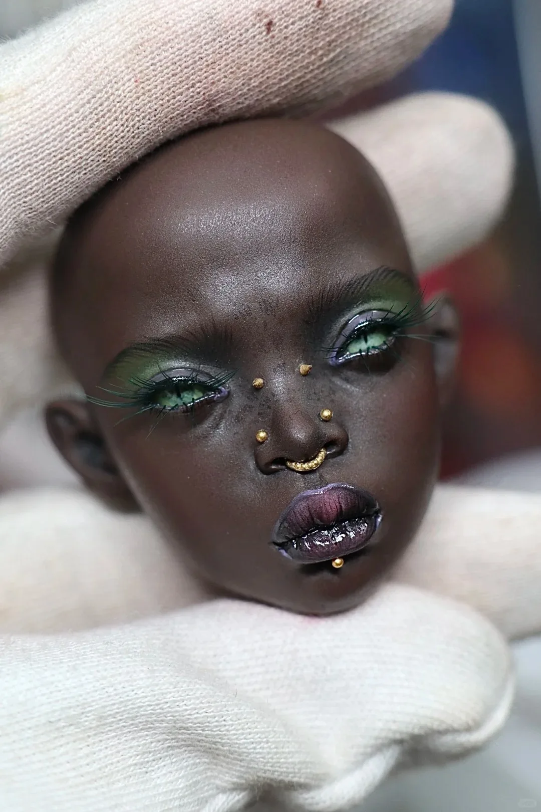 Tawny Pelosi 1/4 Scale SD BJD Doll 39.5cm Resin Toy with Black Skin Spot Makeup Russian Style Collectible Miniature Figure