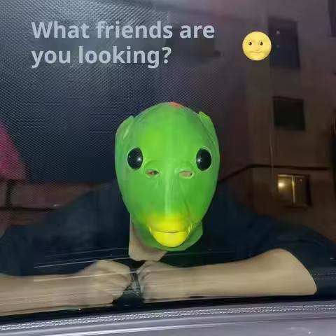 Funny Cospaly Green Fish Headed Monster Hair Mask Fish Headgear Cute and Funny Mask for Halloween Carnival Costume Party Animal