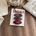 Three-pack BB clip