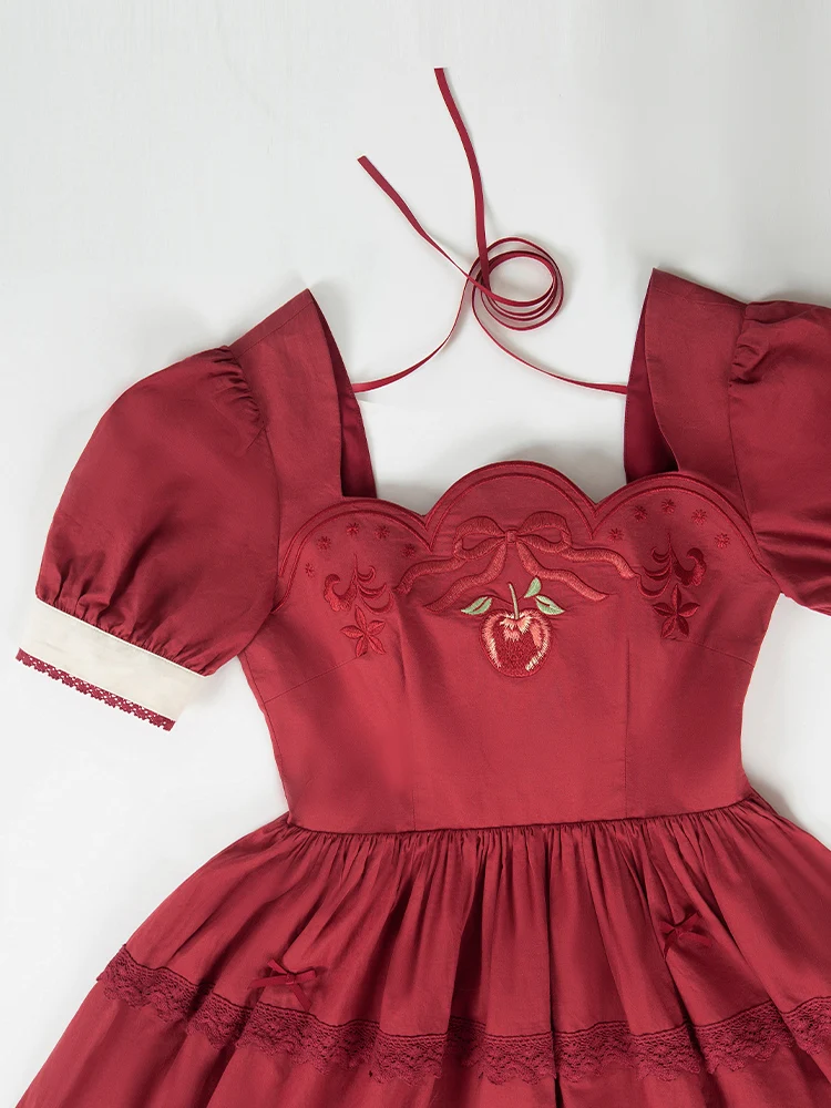 Vestido de princesa con bordado de manzana roja para mujer, diseño Original japonés, Lolita Op, fiesta de té, campiña de la Cla, Harajuku, Verano