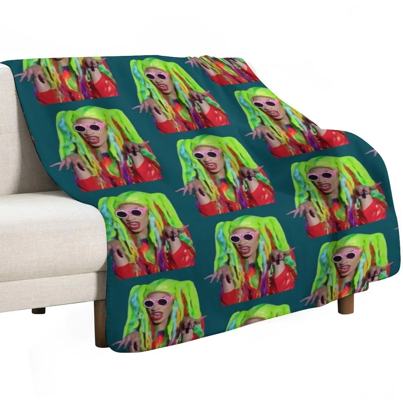 Yvie Drag Race Oddly Throw Blanket valentine gift ideas Decorative Beds sofa bed Comforter Baby Cute Blankets