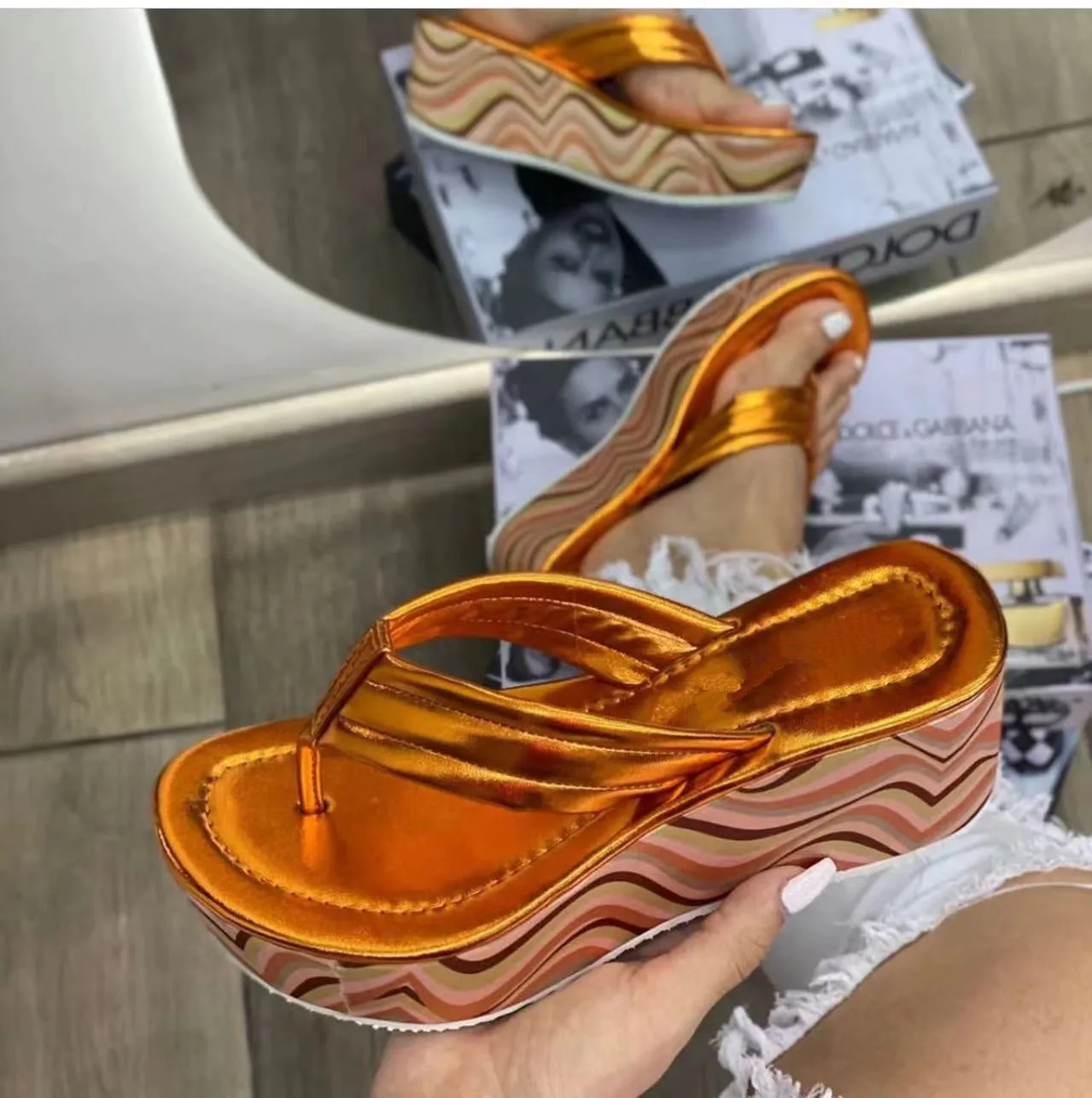 2024 New Colorful Wedge Thick Sole Flip Flop Women Summer Outdoor Casual Slippers Large Beach Slides Sandals Shoes Herringbone