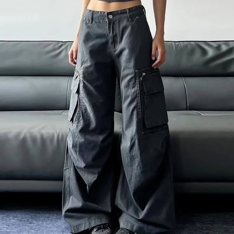 Men’s Vintage Washed Cargo Curved Leg Jeans Multi Pocket Loose Fit Wide Leg Straight Leg Streetwear Pants