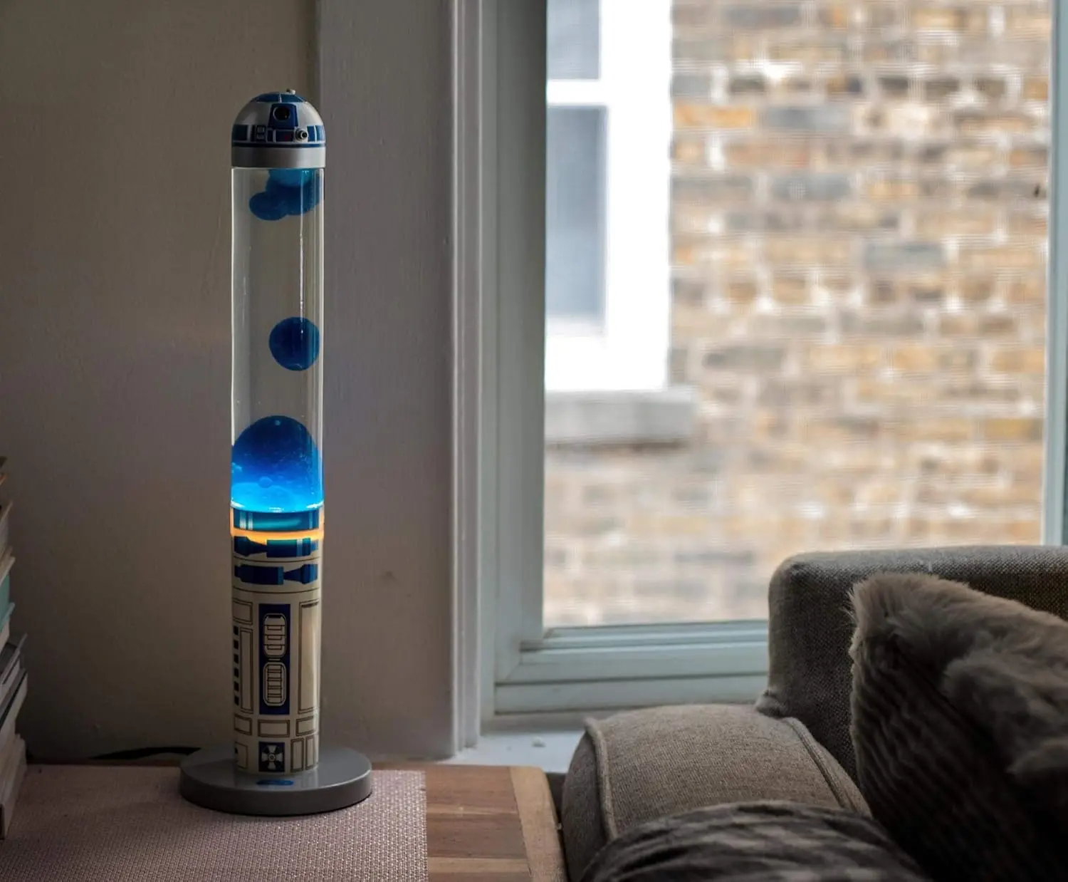 مصباح حركة علوي ثلاثي الأبعاد، ضوء موود مقاس 18 بوصة مع تصميم R2-D2 لمحبي حرب النجوم