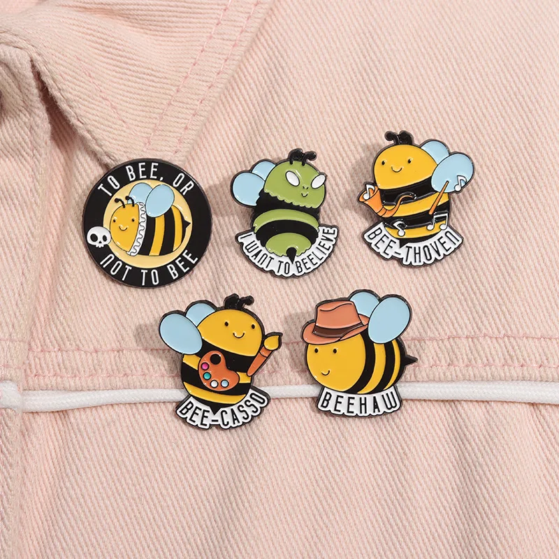 Abejas amarillas, animales lindos, broches trabajadores, accesorios de ropa, alfileres para cuello, insignias de metal, pintura al horno, regalos al por mayor