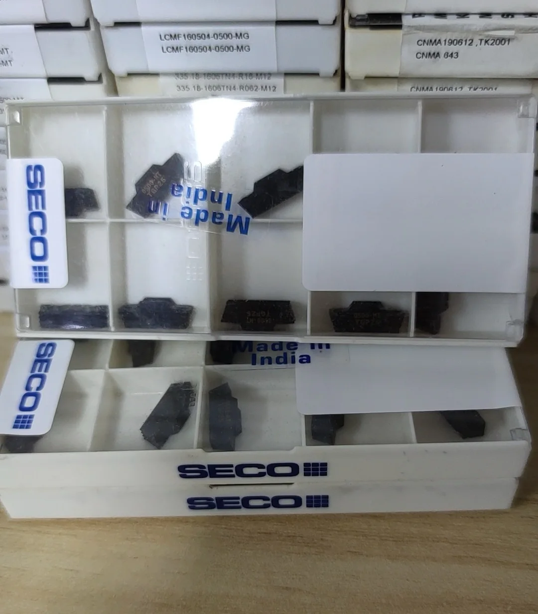 

Hard alloy cutting blades LCMF160504-0500-MT,CP200