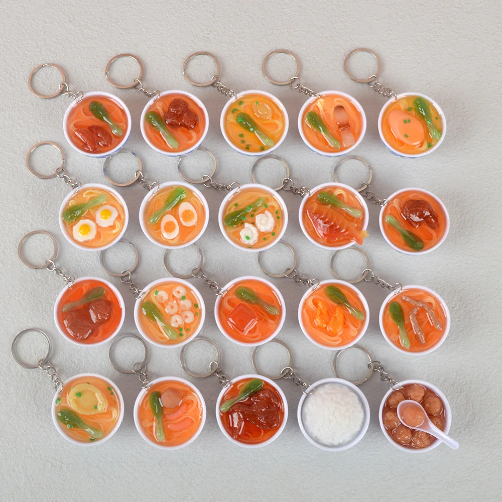Nuevos llaveros de comida de simulación, llavero nuevo de fideos, llaveros creativos de cocina china, Mini bolso bonito, colgante, regalo Б elemк
