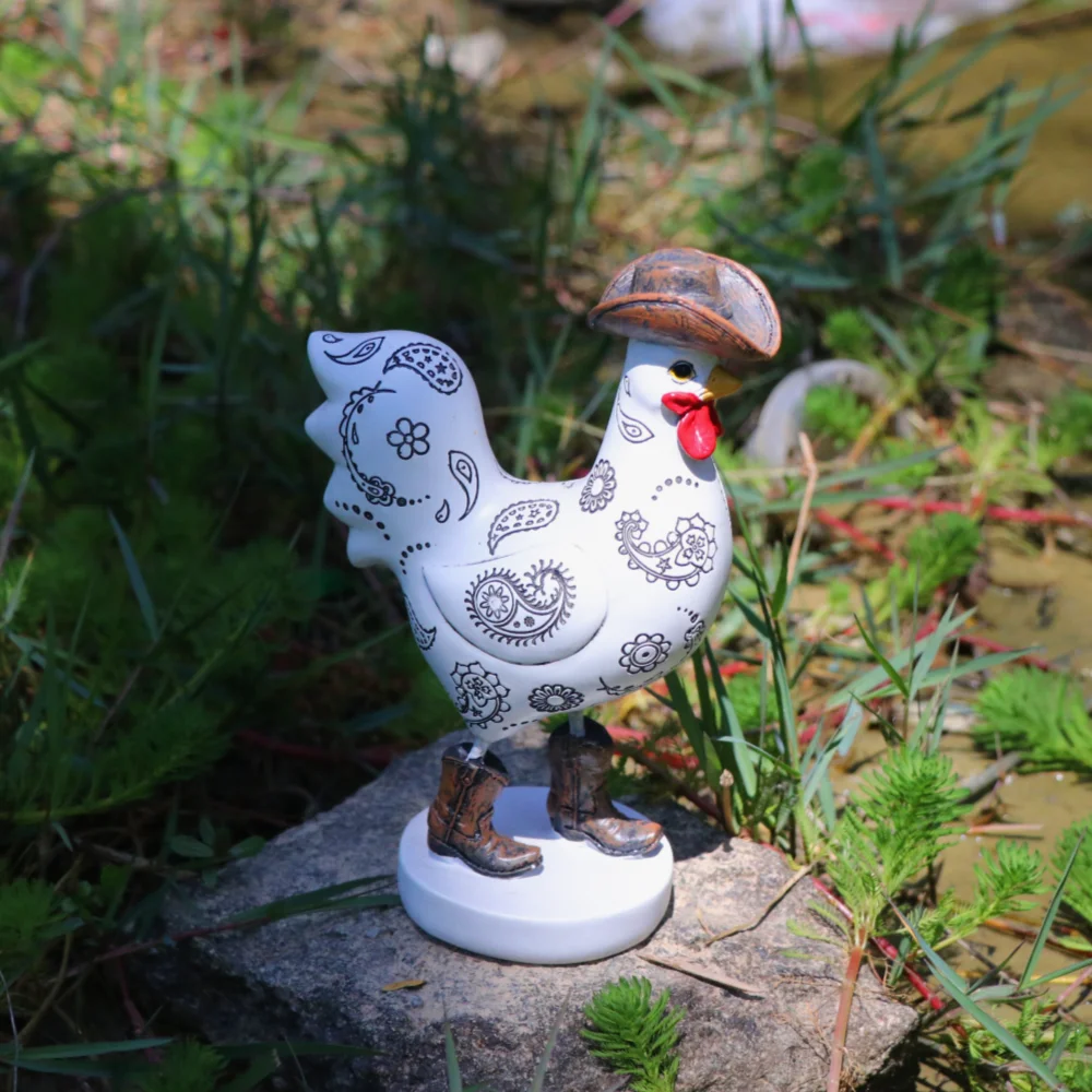 Kreative Hühnerfigur Garten- und Hofdekorationen Kleine Statue Amerikanischer Cowboy-Hahn Skulptur Wohndekor Kunstharz-Handwerk – Detail 2