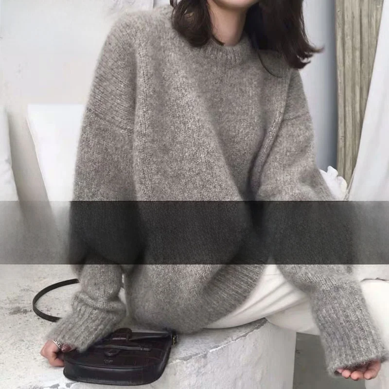 

Женский утепленный свитер свободного кроя на флисовой подкладке, базовый слой для ношения под одеждой, для повседневной носки, прямой крой, с эффектом окрашивания спиральными смоляными красителями, стойкий цвет.