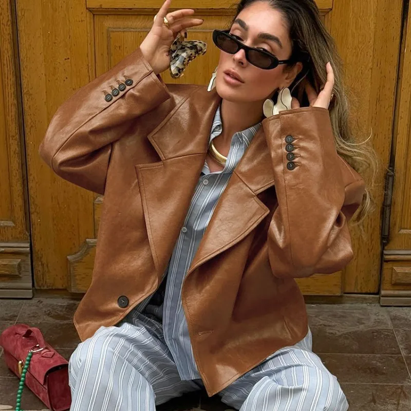 Women 2026 Autumn Winter New Hot Selling PU Leather Lapel Jacket Design Elegant Fashion Trendy Commute Office Chic Outerwear Hit