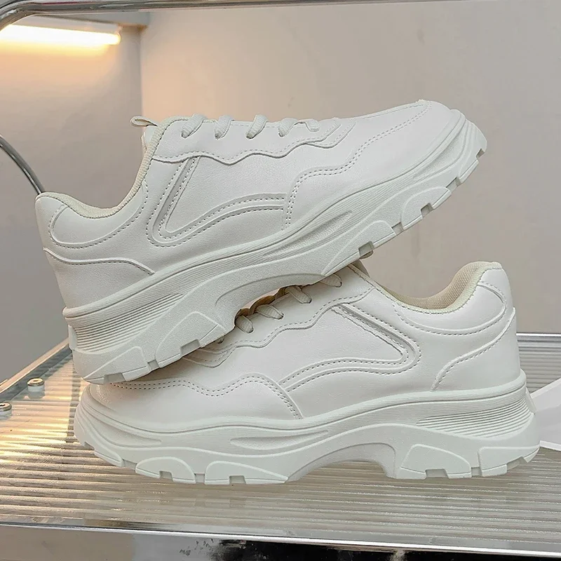 

New mid-heel wear-resistant semi-anti-slip canvas shoes simple and versatile white shoes thick-soled sports shoes
