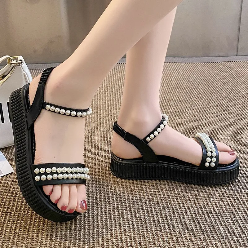 Fashion Pearl Strap Thick Sole Sandals Women Summer Back Elastic Band Platform Sandals Woman Pu Leather Non Slip Clogs Sandalias