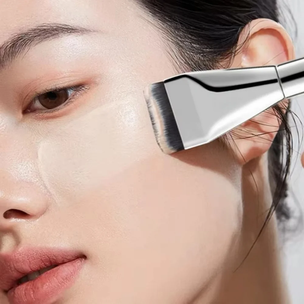 Brocha de cabeza plana para base multiusos, ligera y delgada, para contorno de cara, máscara, imprimación, corrector, cepillo sin rastro