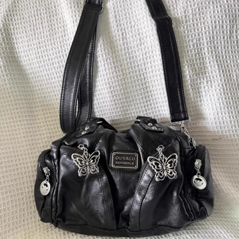 Y2k tas bahu hitam wanita, Tote Bag kulit motor Vintage kapasitas besar mode canggih Gotik