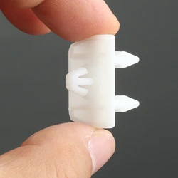 10 Pcs Door Moulding Clips 0019884681 For Mercedes For Benz W124 , W201 Clase E Plastic Fastener Car Accessories Free Shipping