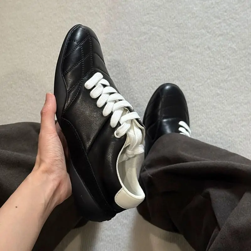 2026 New Arrival Sports Shoes Man Comfortable Athletic Shoes Men Lace Up Gym Shoes For Men Good Quality Man Gym Training Shoe