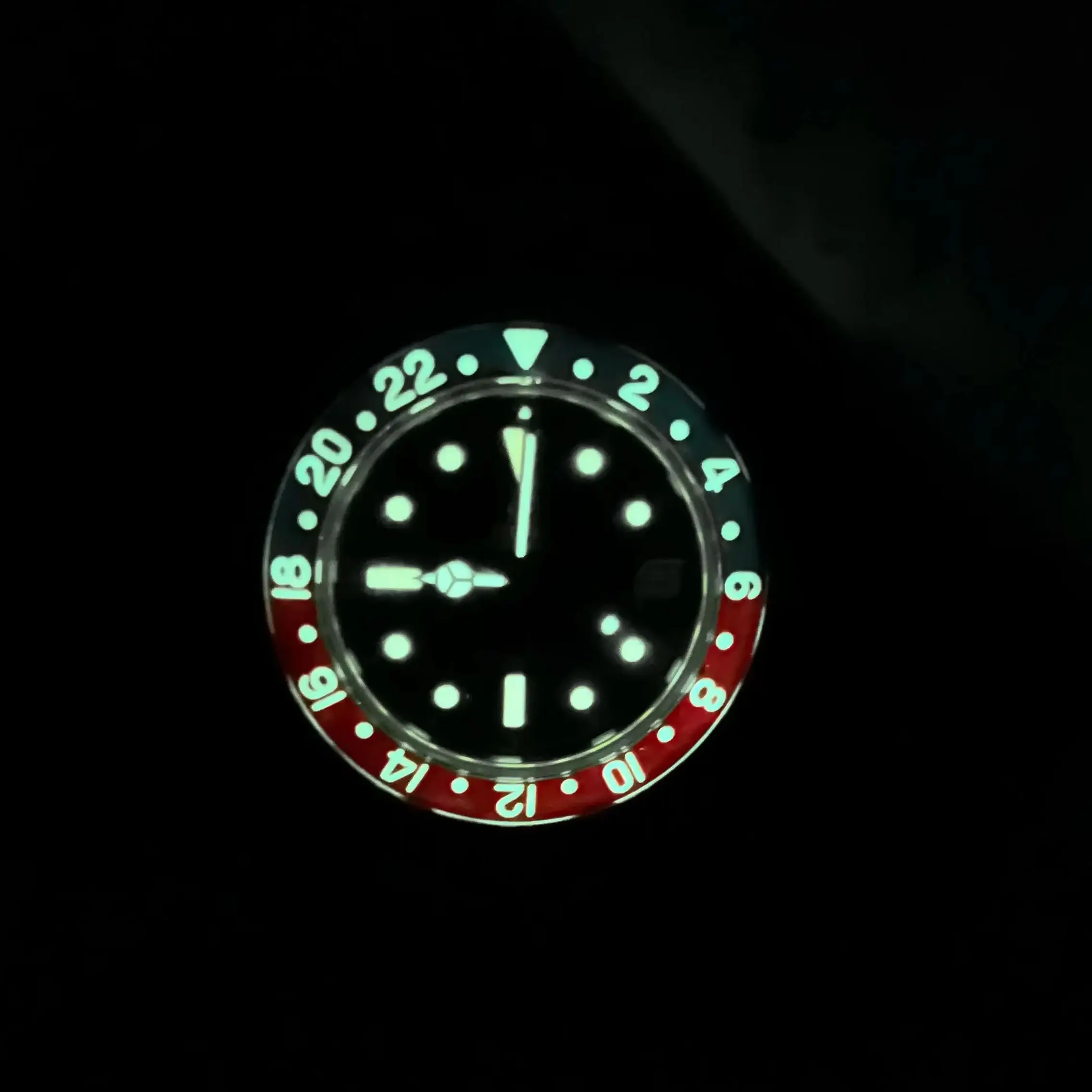 S9d6bcd1b37dd49279426ac804b334