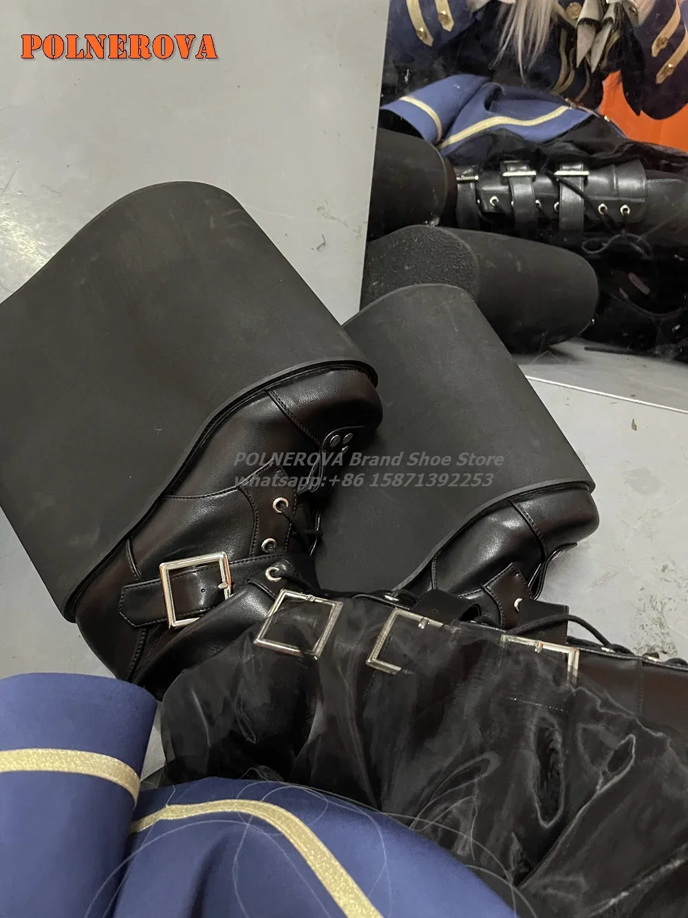 

Черные сапоги до колена на очень высоком каблуке с круглым носком и пряжкой на ремне, с перекрестной завязкой и боковой молнией на платформе, ботинки до середины икры в стиле панк, новинка 2024, новинка