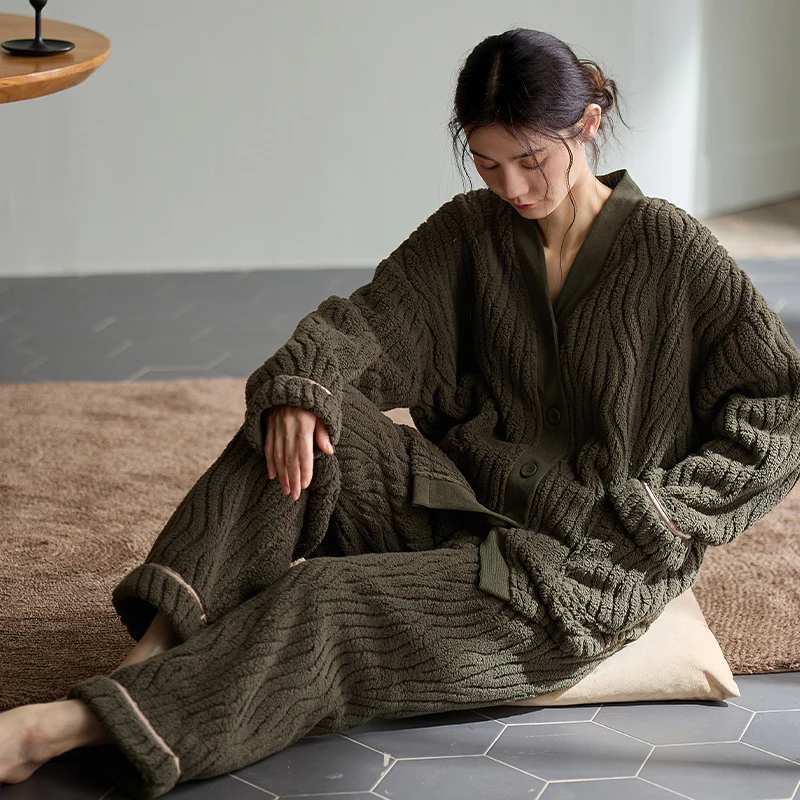 Women's Winter Coral Fleece Pajamas Set V-Neck Cardigan Sleepwear Flannel Homewear Thick Warm Velvet Female Suit Fall Sweatshirt