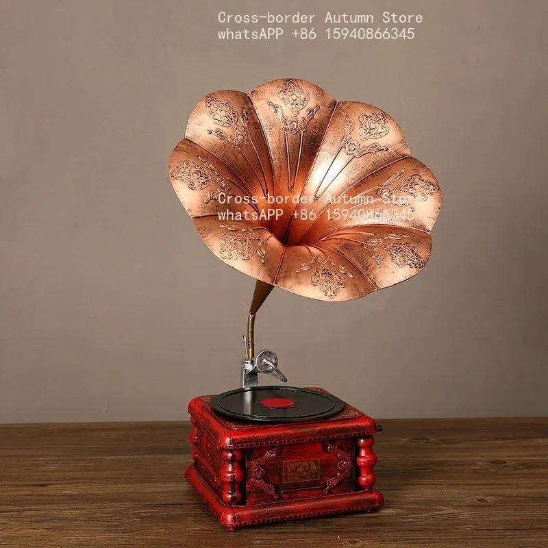 Retro phonograph record player ornament home living room wine cabinet decoration European model decoration