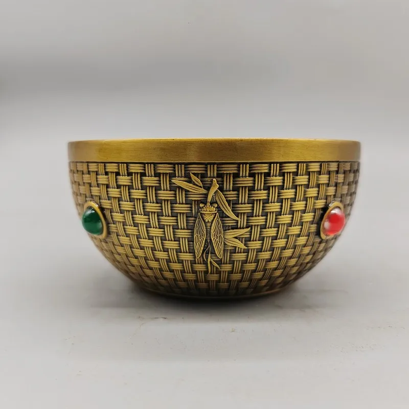 Inlaid cicada bowl, made during the Qianlong era of the Qing Dynasty, symbolizing continuous progress and prosperity, cicada gem