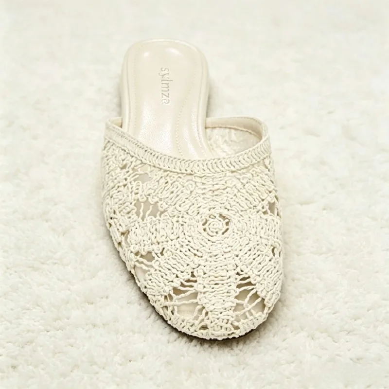 Fashion Hollow Embroidered Floral Design Slippers Women Comfort Breathable Mesh Flat Backless Mules Light Non-Slip House Slipper