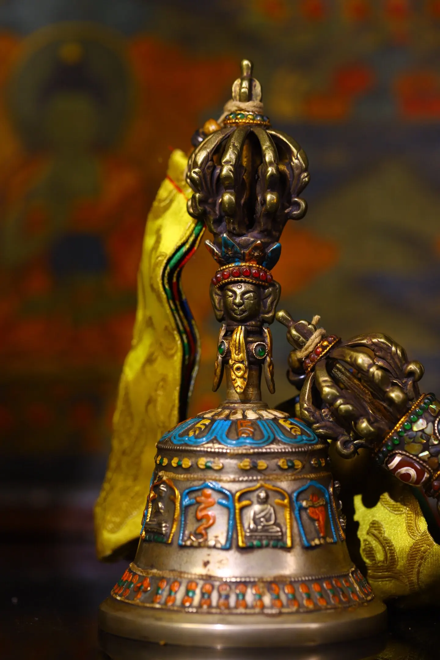 Brass painted gemstone dzi beads nine strands Dorje Vajra pestle six characters mantra bell magic tool ornament 19 cm