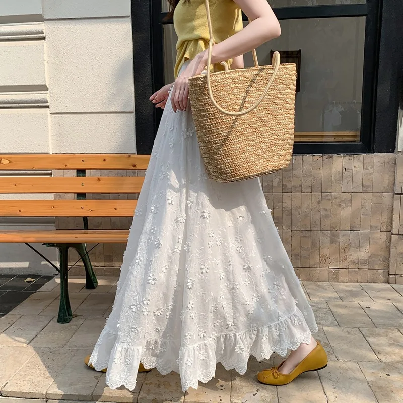 

2025 Heavy Industry Three-dimensional Flower White Skirt Women Spring Korean Fashion High Waist Embroidery Thin Big Swing Skirt