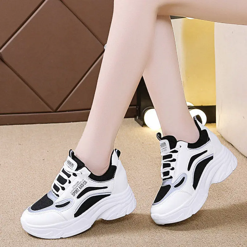 White Sneakers for Women Platform Tennis Female Inner Height Running Sports Shoes Woman Casual Luxury Designer Vulcanized Shoes