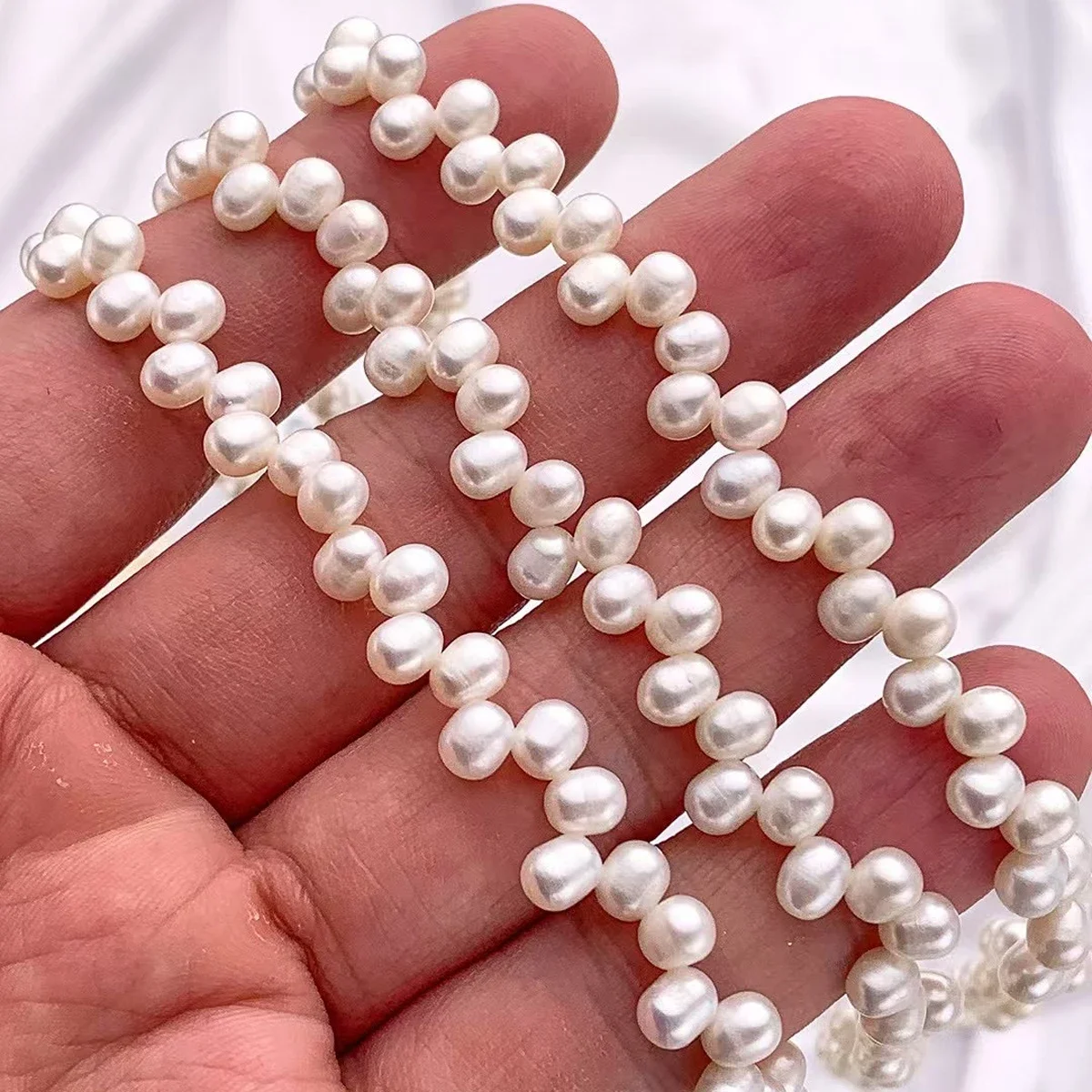 

4.5-5x5.5-6.5mm4A Flawless Spotless Natural Freshwater White Pearl Oval Shiny Bead Jewelry MakeDIY Necklace Bracelet Accessories