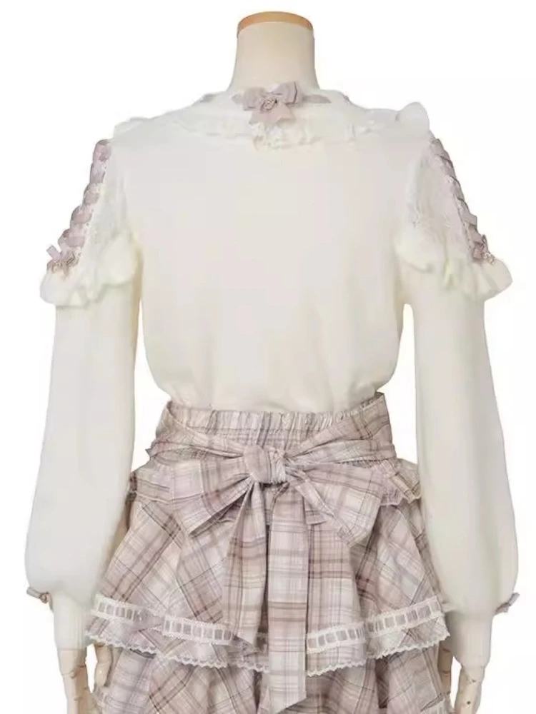 Japanische süße vielseitige Liz gestrickte Top Rundhals Schleife Off-Shoulder Langarm Spitze gespleißt Pullover Pullover für Frauen Herbst