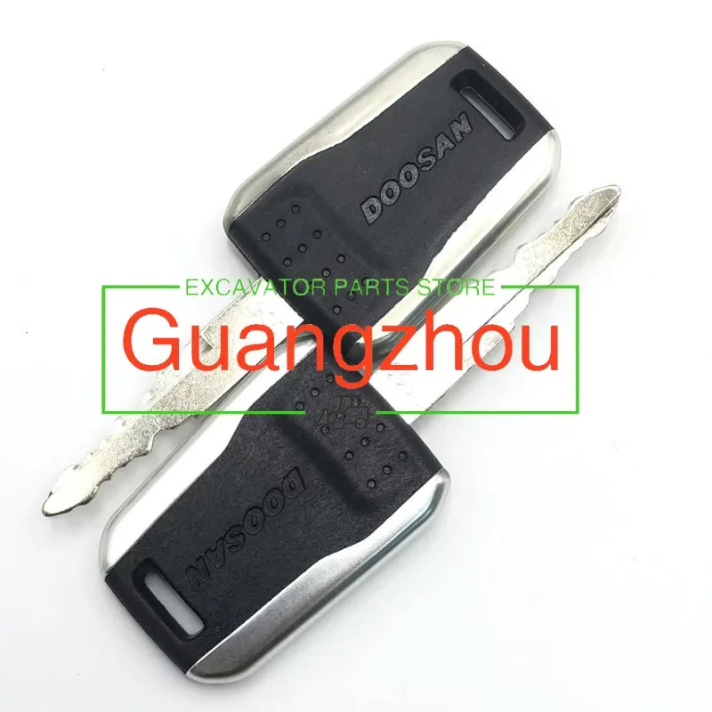 For Doosan Bobcat Terex 1/2/5pcs F900 Keys with Keychain Excavator Heavy Equipment Ignition Start Switch Door Lock Fit E80