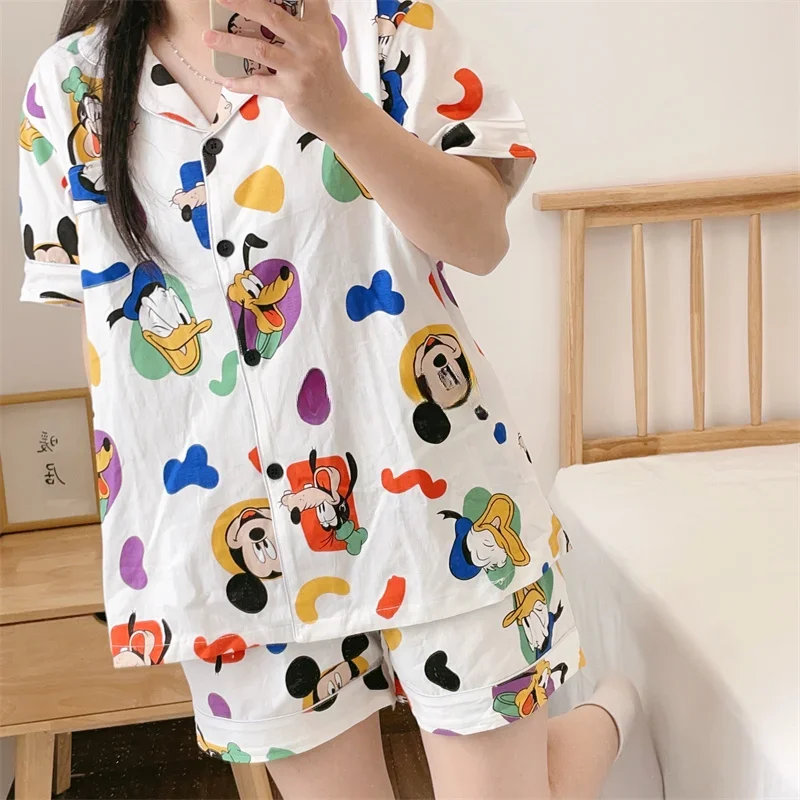 Disney's new Donald Duck silk pajamas female cute cartoon casual comfortable breathable cardigan loose home women's pajamas