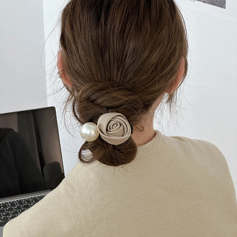 Bandes de cheveux élastiques en perles coréennes pour femmes et filles, cravates en satin rétro, fleur rose, anneaux de cheveux, vêtements de sauna, porte-queue de cheval, ULà cheveux