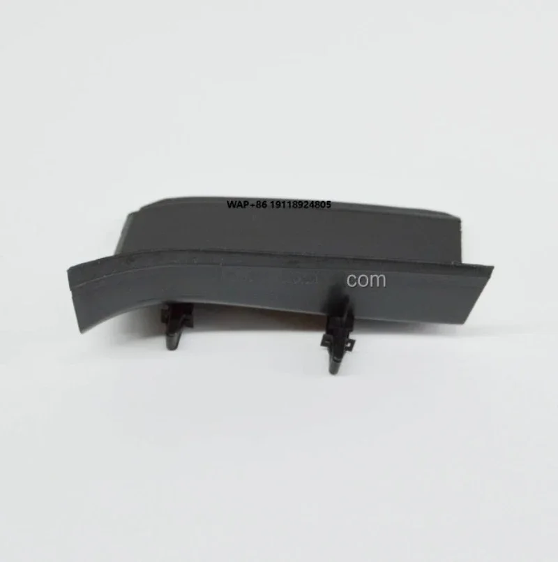 

For Range rover sport 2014-2022 Tail light lamp access cover LR045168 LR056800 LR045169 LR056799 tailgate panel