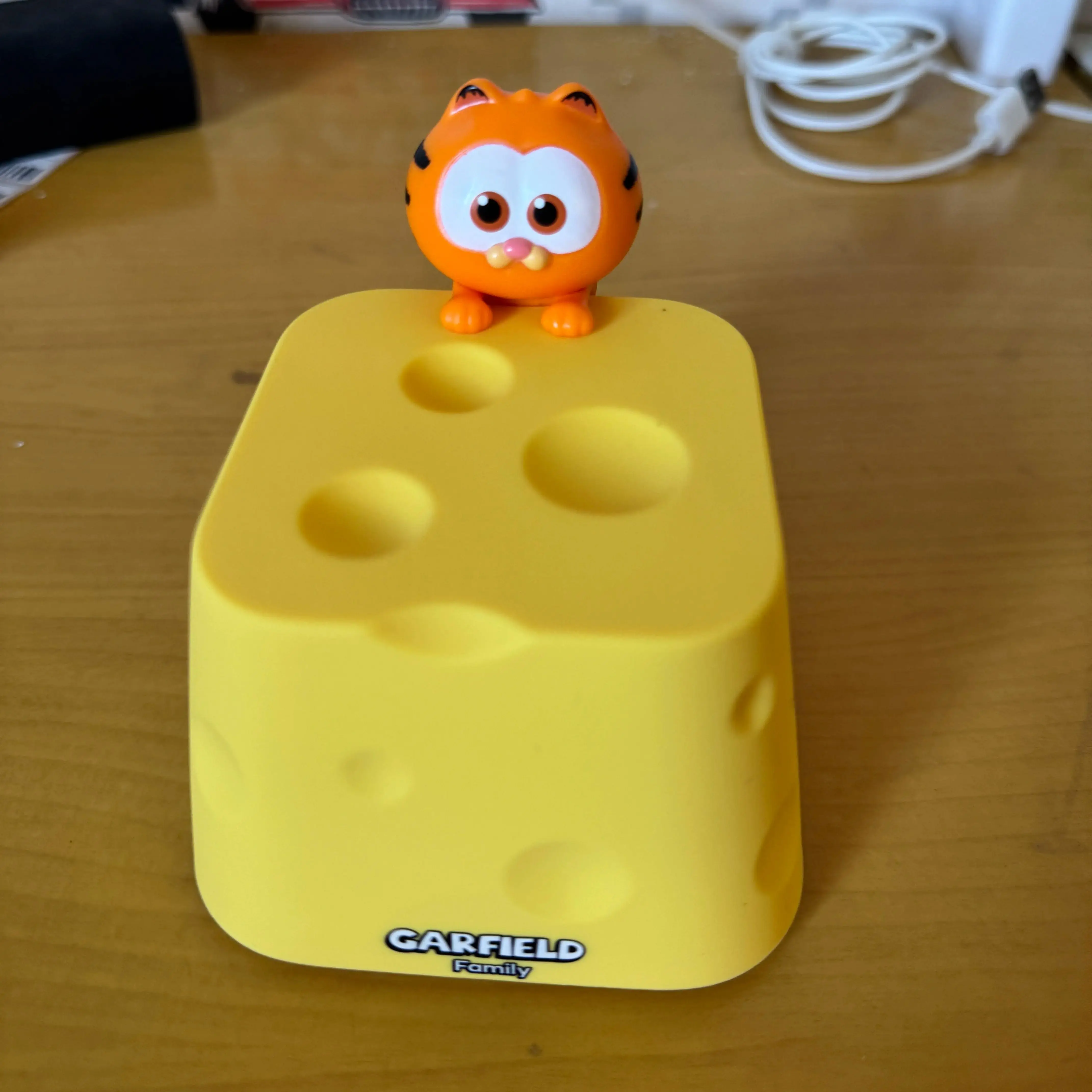 Figura decorativa de queso IP con personaje de dibujos animados, adorno de escritorio y mesita de noche, regalo de cumpleaños para niños, caja ciega divertida al azar