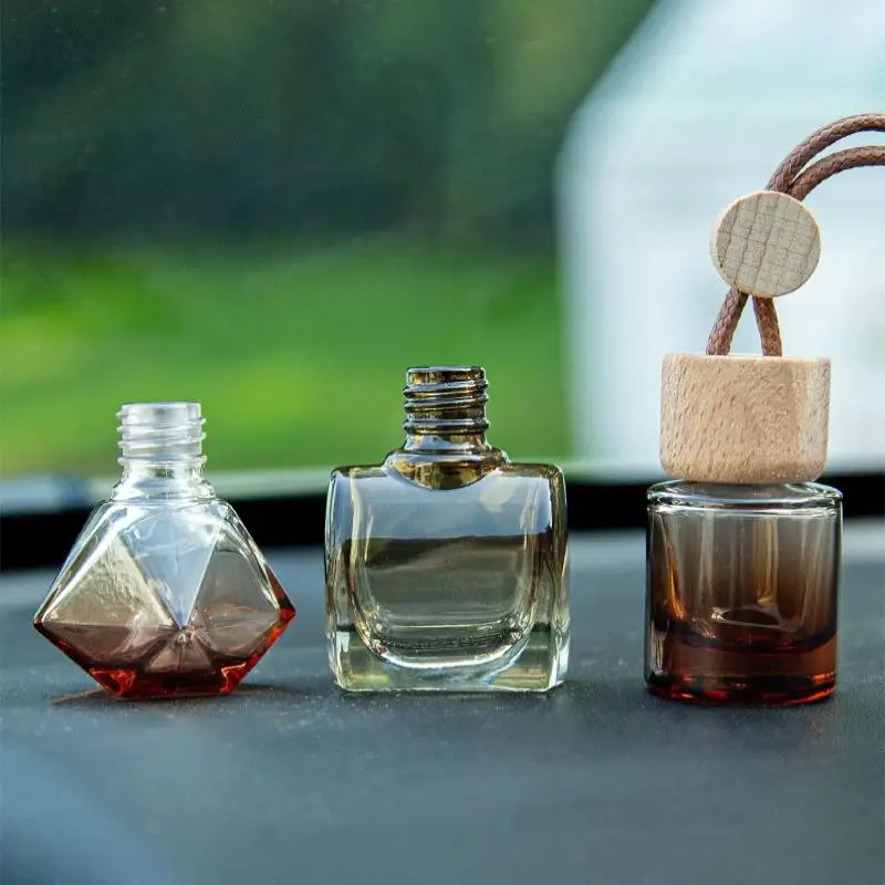 New 1Pcs Car Essential Oil Diffuser Fragrance Air Freshener Scent Perfume Bottle Ornament Small Round Cap Empty Bottle Pendant - view 3