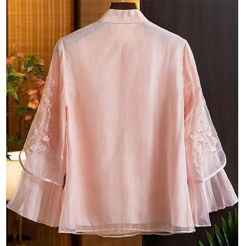 Chinese Style Improved Qipao Embroidered Shirt 2022 Spring/Summer New Design Feel Loose and Slim Chinese Top for Women