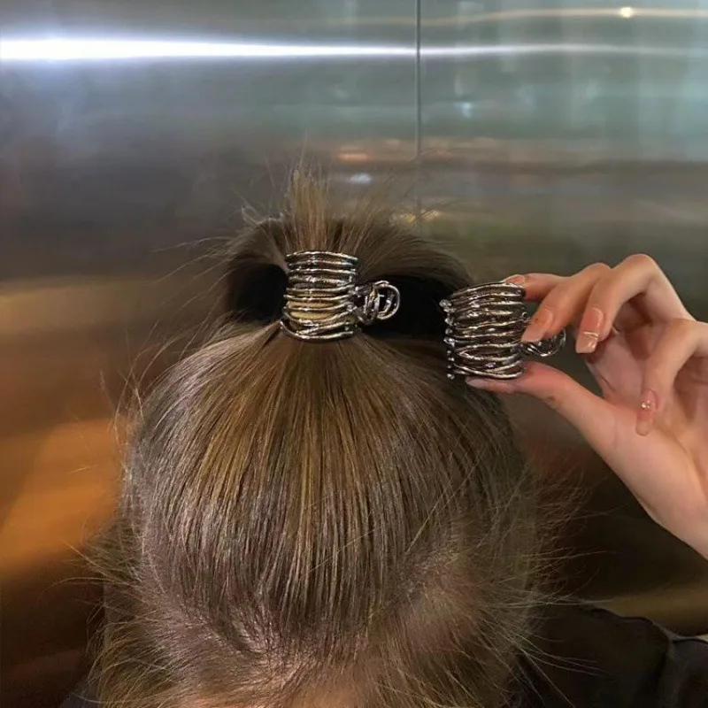 1pc Edgy Metallic Spring Hair Clips Silver Spiral Design Industrial Secure Hold for Ponytails Perfect for Looks Bold Fashion