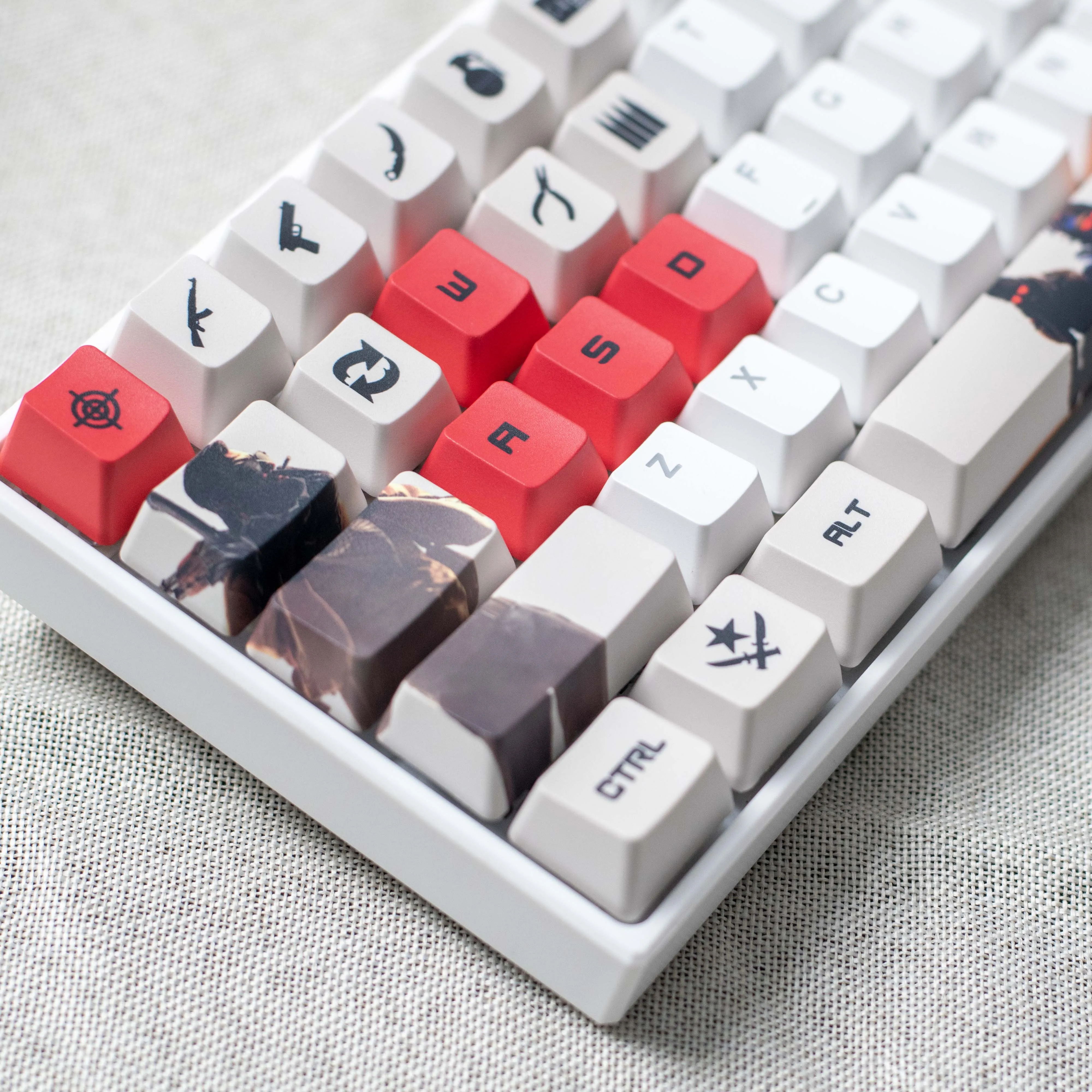 مجموعة أغطية مفاتيح CSGO CS2 متوافقة مع لوحة المفاتيح الميكانيكية 29 مجموعة أغطية مفاتيح مكونة من 14 مجموعة أغطية مفاتيح لملحقات لوحة مفاتيح الألعاب