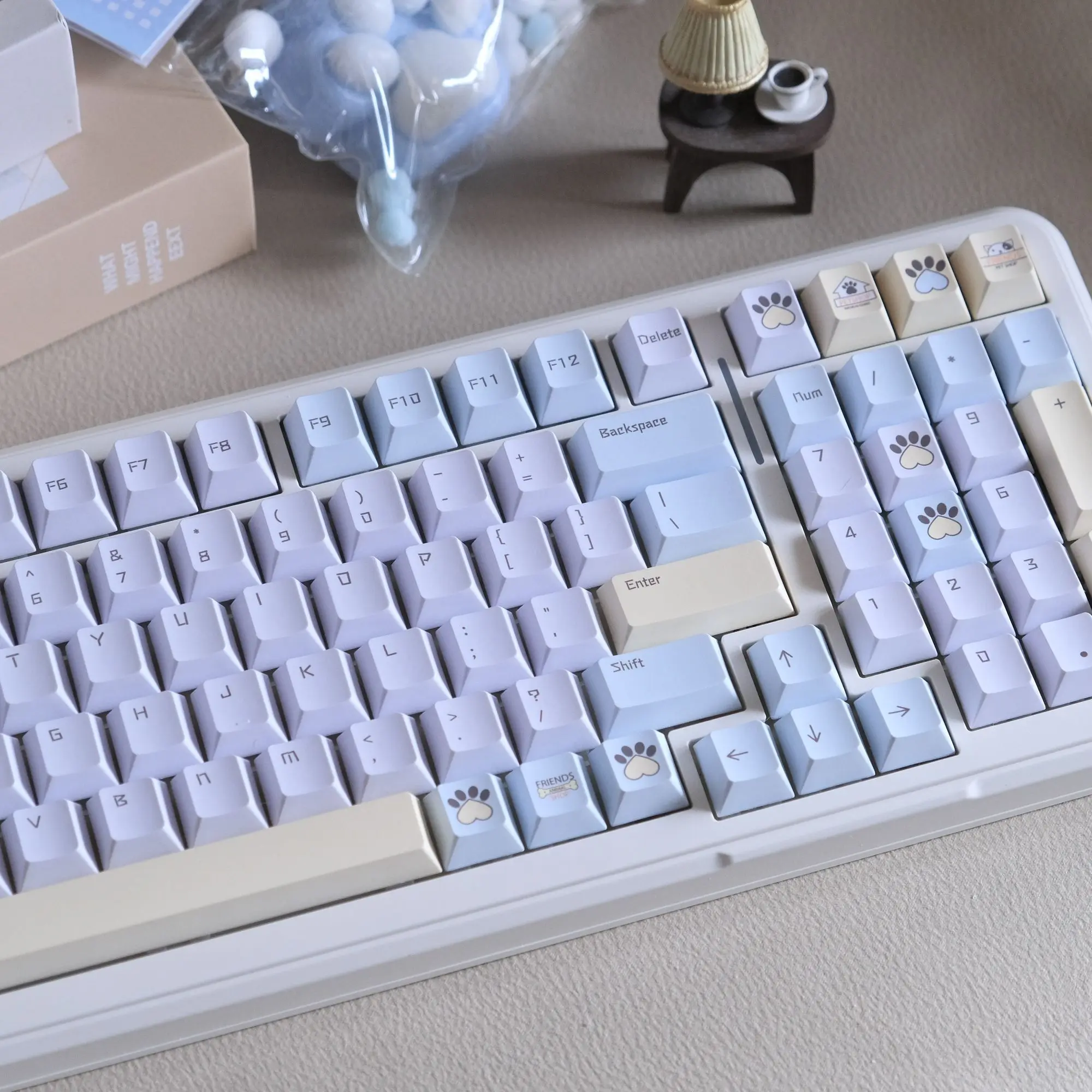 Original throbbing keycap Original height PBT material Hot sublimation keycap 132 key mechanical keyboard cap